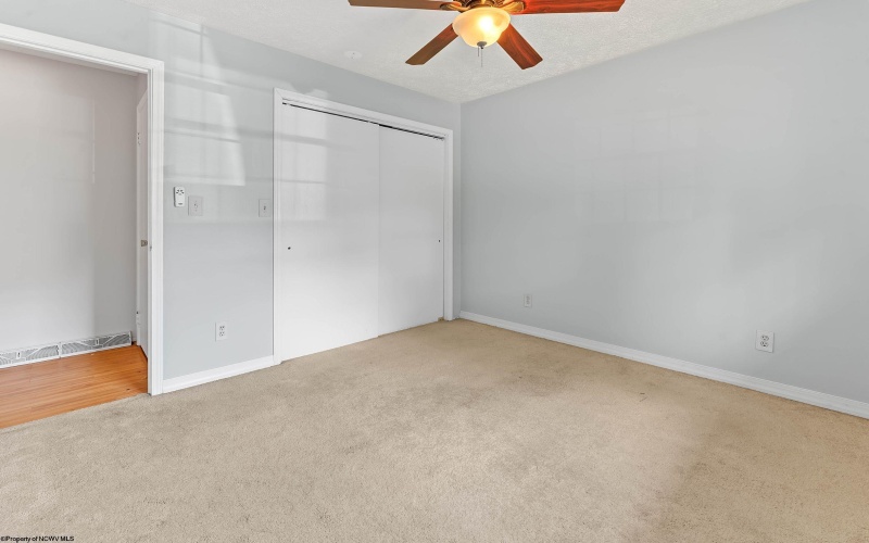 813 Cottonwood Street, Morgantown, West Virginia 26505, 3 Bedrooms Bedrooms, 6 Rooms Rooms,3 BathroomsBathrooms,Single Family Detached,For Sale,Cottonwood,10164500