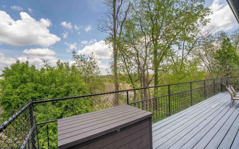 813 Cottonwood Street, Morgantown, West Virginia 26505, 3 Bedrooms Bedrooms, 6 Rooms Rooms,3 BathroomsBathrooms,Single Family Detached,For Sale,Cottonwood,10164500