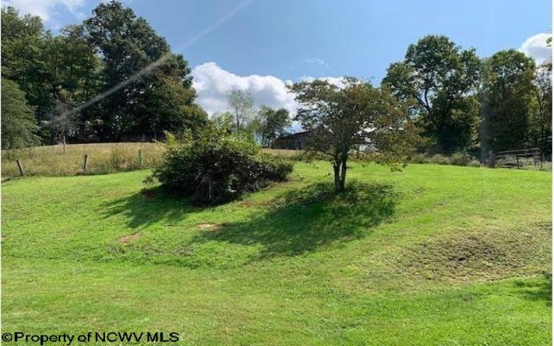 775 Elk Creek Road, Philippi, West Virginia 26416, 3 Bedrooms Bedrooms, 7 Rooms Rooms,1 BathroomBathrooms,Single Family Detached,For Sale,Elk Creek,10164501