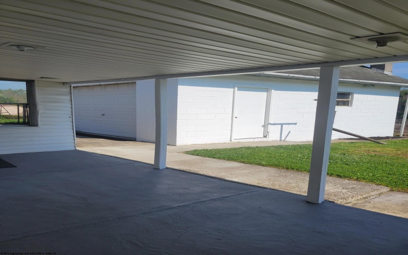 1314 Adams Avenue, Clarksburg, West Virginia 26301, 3 Bedrooms Bedrooms, 7 Rooms Rooms,2 BathroomsBathrooms,Single Family Detached,For Sale,Adams,10164506