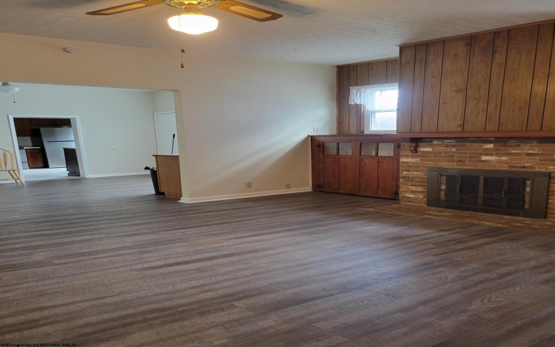 1314 Adams Avenue, Clarksburg, West Virginia 26301, 3 Bedrooms Bedrooms, 7 Rooms Rooms,2 BathroomsBathrooms,Single Family Detached,For Sale,Adams,10164506