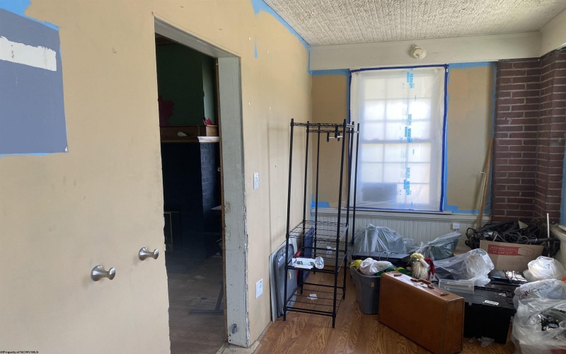 136 Milford Street, Clarksburg, West Virginia 26301, 4 Bedrooms Bedrooms, 7 Rooms Rooms,1 BathroomBathrooms,Single Family Detached,For Sale,Milford,10164499