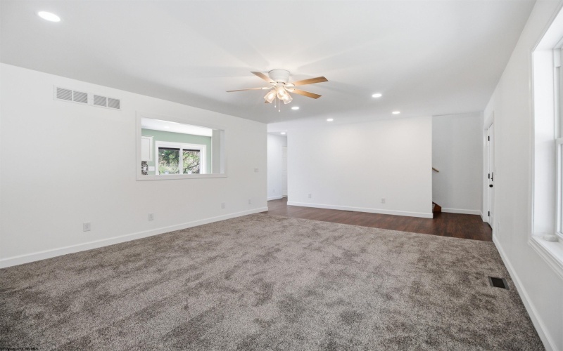 1926 Porterfield Road, Philippi, West Virginia 26416, 4 Bedrooms Bedrooms, 12 Rooms Rooms,3 BathroomsBathrooms,Single Family Detached,For Sale,Porterfield,10164503