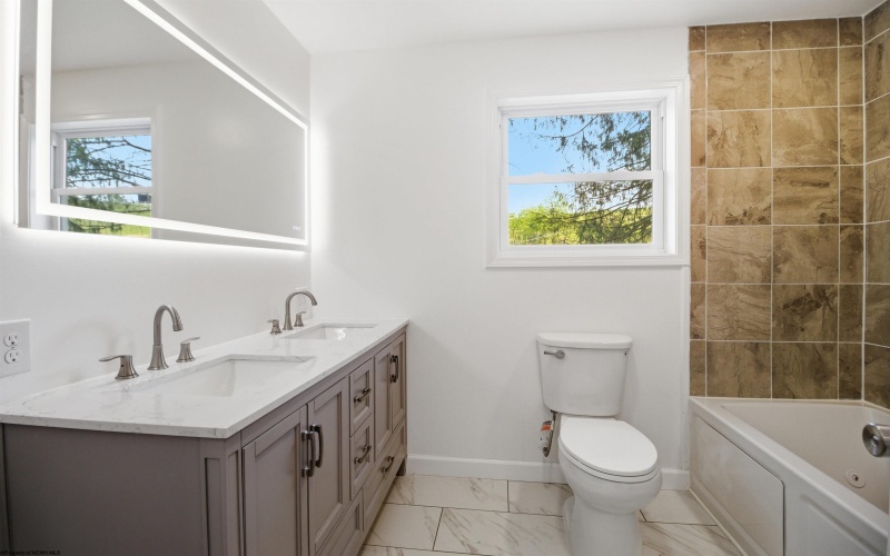 1926 Porterfield Road, Philippi, West Virginia 26416, 4 Bedrooms Bedrooms, 12 Rooms Rooms,3 BathroomsBathrooms,Single Family Detached,For Sale,Porterfield,10164503