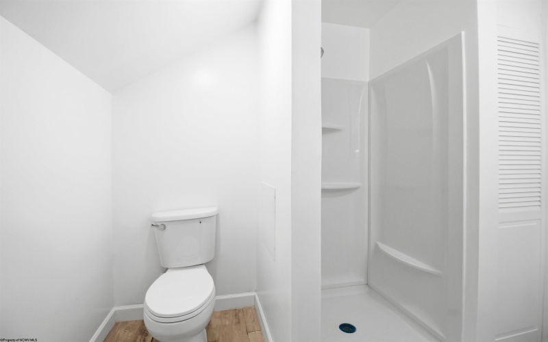 1926 Porterfield Road, Philippi, West Virginia 26416, 4 Bedrooms Bedrooms, 12 Rooms Rooms,3 BathroomsBathrooms,Single Family Detached,For Sale,Porterfield,10164503