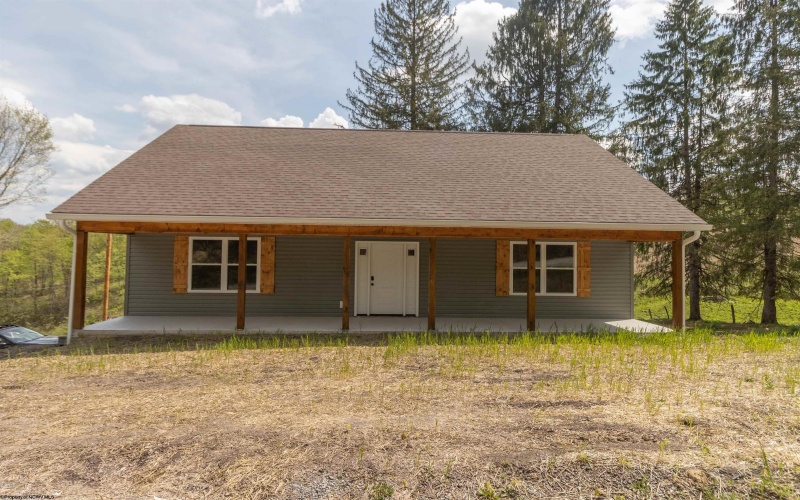 1926 Porterfield Road, Philippi, West Virginia 26416, 4 Bedrooms Bedrooms, 12 Rooms Rooms,3 BathroomsBathrooms,Single Family Detached,For Sale,Porterfield,10164503