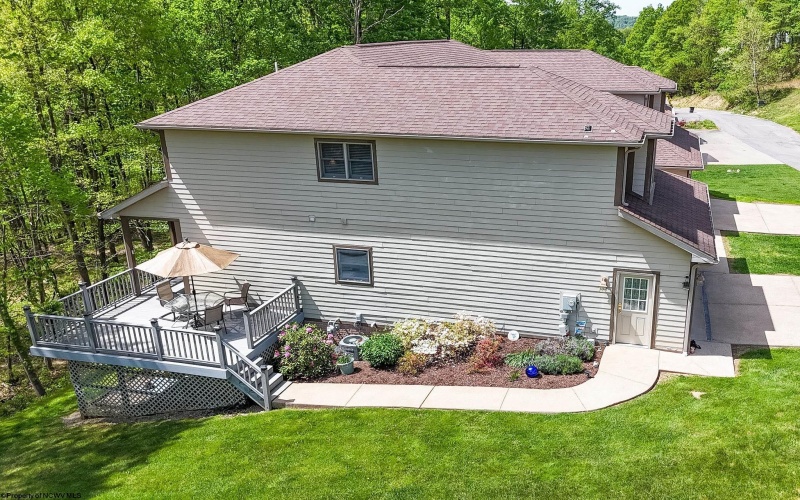 12 Oak Ridge Drive, Morgantown, West Virginia 26508, 3 Bedrooms Bedrooms, 5 Rooms Rooms,3 BathroomsBathrooms,Single Family Attached,For Sale,Oak Ridge,10164523