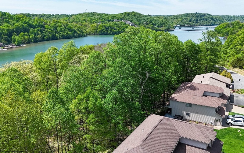 12 Oak Ridge Drive, Morgantown, West Virginia 26508, 3 Bedrooms Bedrooms, 5 Rooms Rooms,3 BathroomsBathrooms,Single Family Attached,For Sale,Oak Ridge,10164523