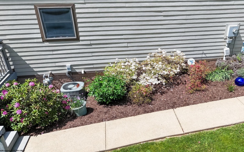 12 Oak Ridge Drive, Morgantown, West Virginia 26508, 3 Bedrooms Bedrooms, 5 Rooms Rooms,3 BathroomsBathrooms,Single Family Attached,For Sale,Oak Ridge,10164523