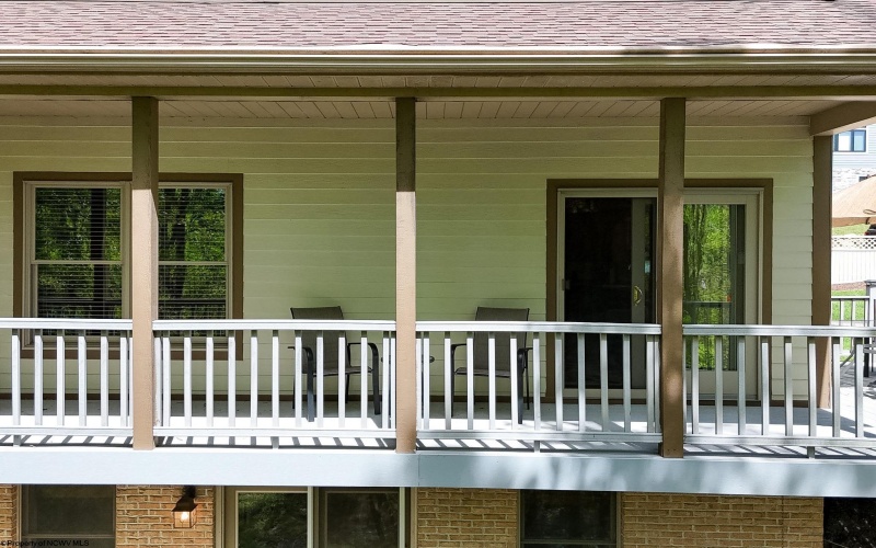12 Oak Ridge Drive, Morgantown, West Virginia 26508, 3 Bedrooms Bedrooms, 5 Rooms Rooms,3 BathroomsBathrooms,Single Family Attached,For Sale,Oak Ridge,10164523