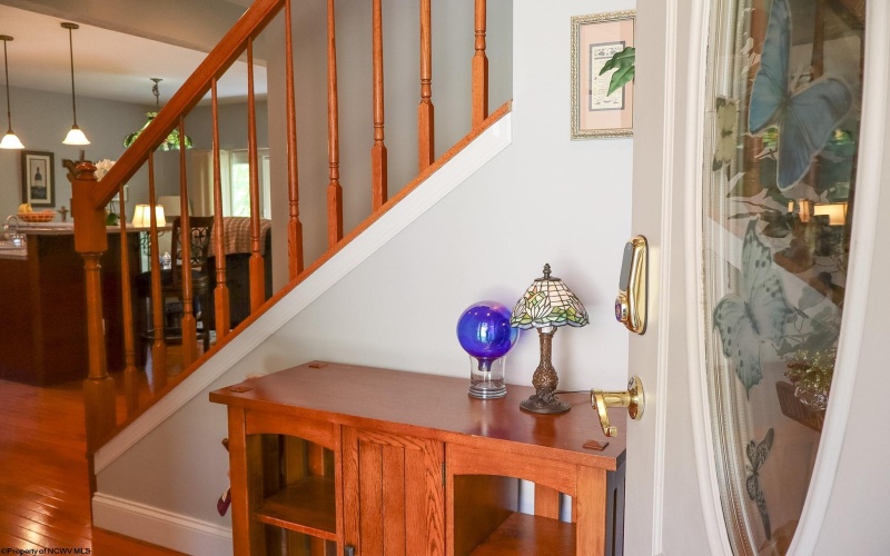 12 Oak Ridge Drive, Morgantown, West Virginia 26508, 3 Bedrooms Bedrooms, 5 Rooms Rooms,3 BathroomsBathrooms,Single Family Attached,For Sale,Oak Ridge,10164523