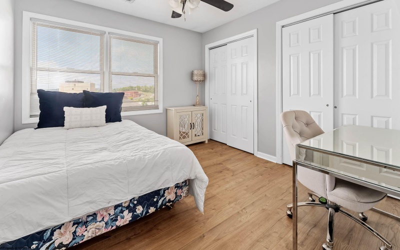 8 Silvercreek Drive, Morgantown, West Virginia 26505, 2 Bedrooms Bedrooms, 4 Rooms Rooms,2 BathroomsBathrooms,Single Family Attached,For Sale,Silvercreek,10164502