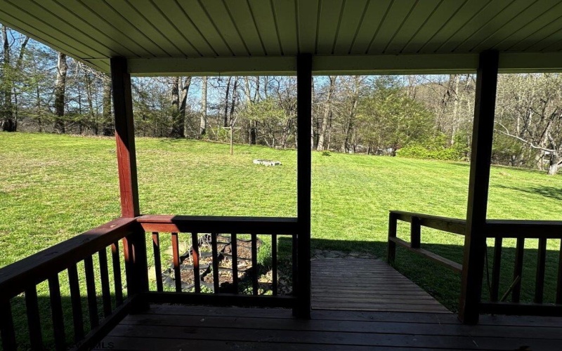 172 Firehouse Road, Fairmont, West Virginia 26554-0000, 3 Bedrooms Bedrooms, 7 Rooms Rooms,2 BathroomsBathrooms,Single Family Detached,For Sale,Firehouse,10164521