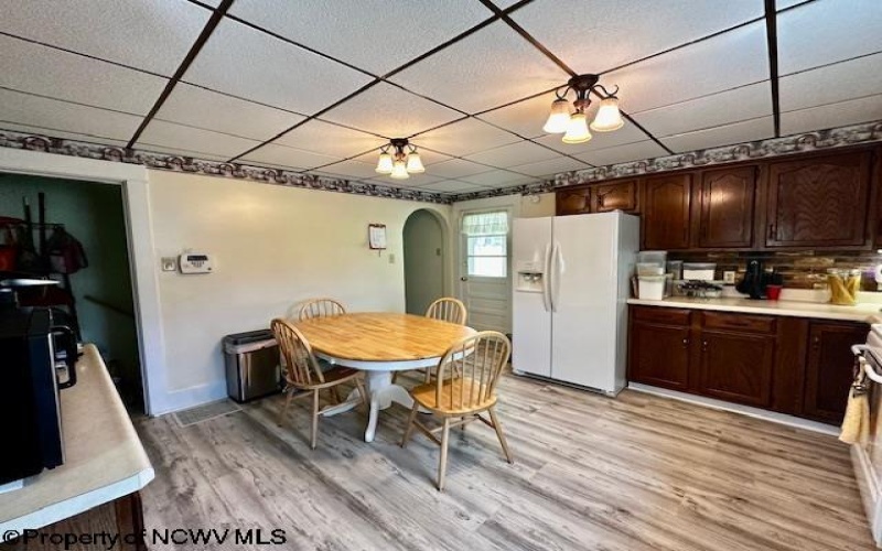 172 Firehouse Road, Fairmont, West Virginia 26554-0000, 3 Bedrooms Bedrooms, 7 Rooms Rooms,2 BathroomsBathrooms,Single Family Detached,For Sale,Firehouse,10164521