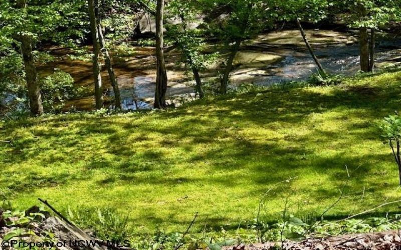 172 Firehouse Road, Fairmont, West Virginia 26554-0000, 3 Bedrooms Bedrooms, 7 Rooms Rooms,2 BathroomsBathrooms,Single Family Detached,For Sale,Firehouse,10164521