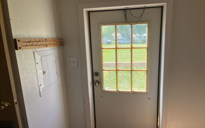 102 Brookview Drive, Weston, West Virginia 26452, 2 Bedrooms Bedrooms, 6 Rooms Rooms,2 BathroomsBathrooms,Single Family Detached,For Sale,Brookview,10164509