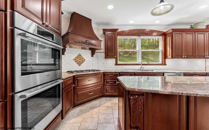 211 Meredith Street, Morgantown, West Virginia 26508, 4 Bedrooms Bedrooms, 9 Rooms Rooms,4 BathroomsBathrooms,Single Family Detached,For Sale,Meredith,10164517