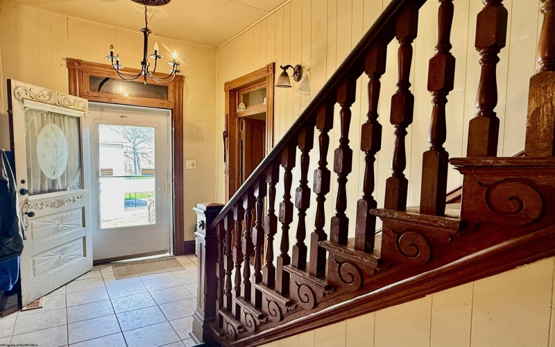 101 Madison Street, Fairview, West Virginia 26570, 4 Bedrooms Bedrooms, 8 Rooms Rooms,2 BathroomsBathrooms,Single Family Detached,For Sale,Madison,10164513