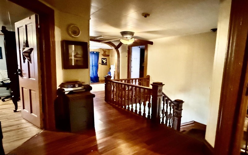 101 Madison Street, Fairview, West Virginia 26570, 4 Bedrooms Bedrooms, 8 Rooms Rooms,2 BathroomsBathrooms,Single Family Detached,For Sale,Madison,10164513