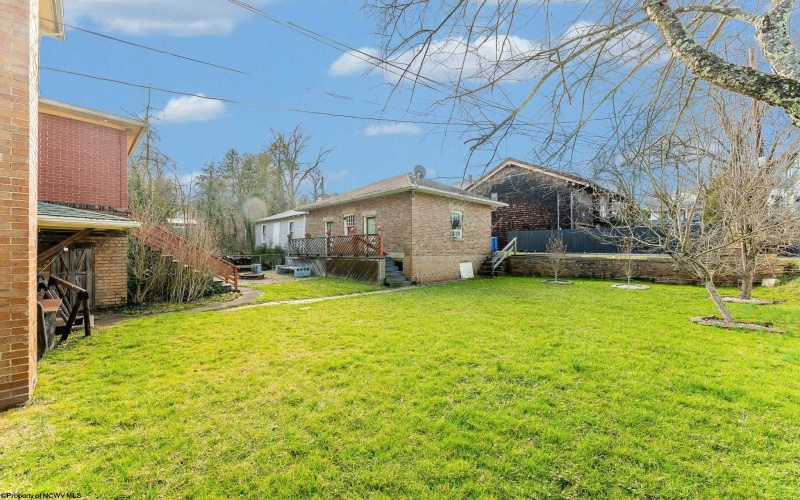 709 Benoni Avenue, Fairmont, West Virginia 26554, 5 Bedrooms Bedrooms, 10 Rooms Rooms,4 BathroomsBathrooms,Single Family Detached,For Sale,Benoni,10164494