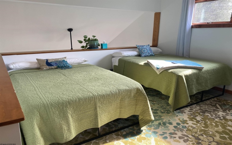 100 Deerfield Village Circle, Davis, West Virginia 26260, 1 Bedroom Bedrooms, 4 Rooms Rooms,1 BathroomBathrooms,Single Family Attached,For Sale,Deerfield Village,10164528