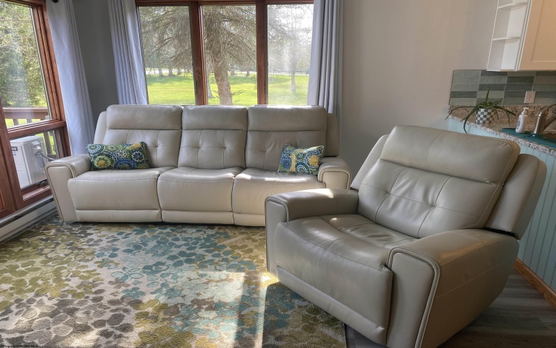 100 Deerfield Village Circle, Davis, West Virginia 26260, 1 Bedroom Bedrooms, 4 Rooms Rooms,1 BathroomBathrooms,Single Family Attached,For Sale,Deerfield Village,10164528