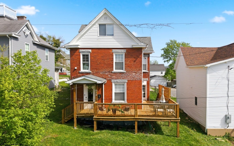 612 Clinton Avenue, Morgantown, West Virginia 26505, 3 Bedrooms Bedrooms, 6 Rooms Rooms,1 BathroomBathrooms,Single Family Detached,For Sale,Clinton,10164526