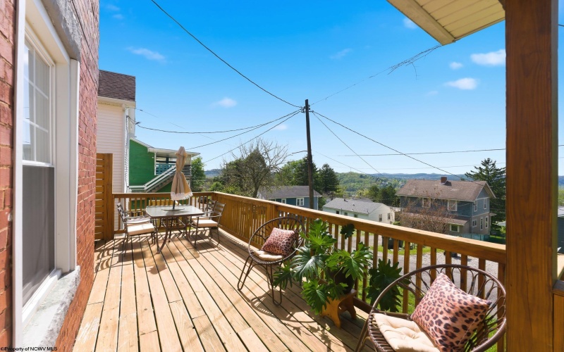 612 Clinton Avenue, Morgantown, West Virginia 26505, 3 Bedrooms Bedrooms, 6 Rooms Rooms,1 BathroomBathrooms,Single Family Detached,For Sale,Clinton,10164526