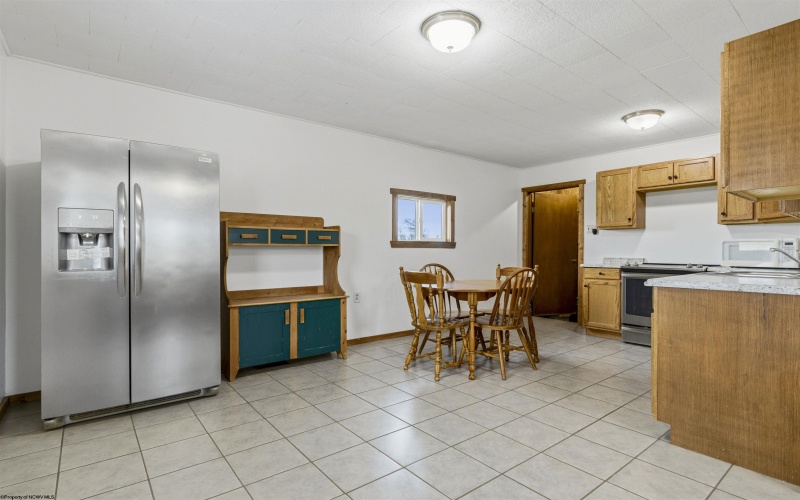 6 Leasure Lane, Bruceton Mills, West Virginia 26525, 3 Bedrooms Bedrooms, 5 Rooms Rooms,1 BathroomBathrooms,Single Family Detached,For Sale,Leasure,10164527