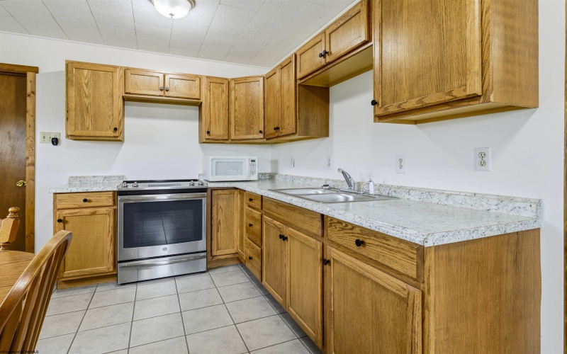 6 Leasure Lane, Bruceton Mills, West Virginia 26525, 3 Bedrooms Bedrooms, 5 Rooms Rooms,1 BathroomBathrooms,Single Family Detached,For Sale,Leasure,10164527
