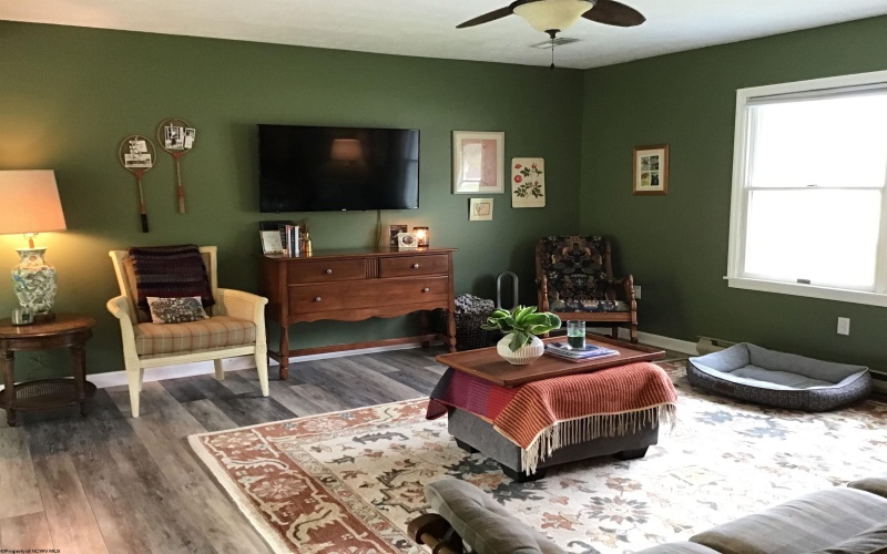 176 Evergreen Drive, Buckhannon, West Virginia 26201, 3 Bedrooms Bedrooms, 6 Rooms Rooms,1 BathroomBathrooms,Single Family Detached,For Sale,Evergreen,10164532