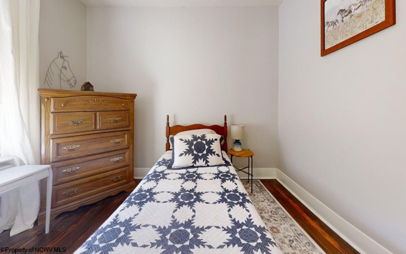 6 Jo Harry Drive, Fairmont, West Virginia 26554, 3 Bedrooms Bedrooms, 9 Rooms Rooms,1 BathroomBathrooms,Single Family Detached,For Sale,Jo Harry,10164533