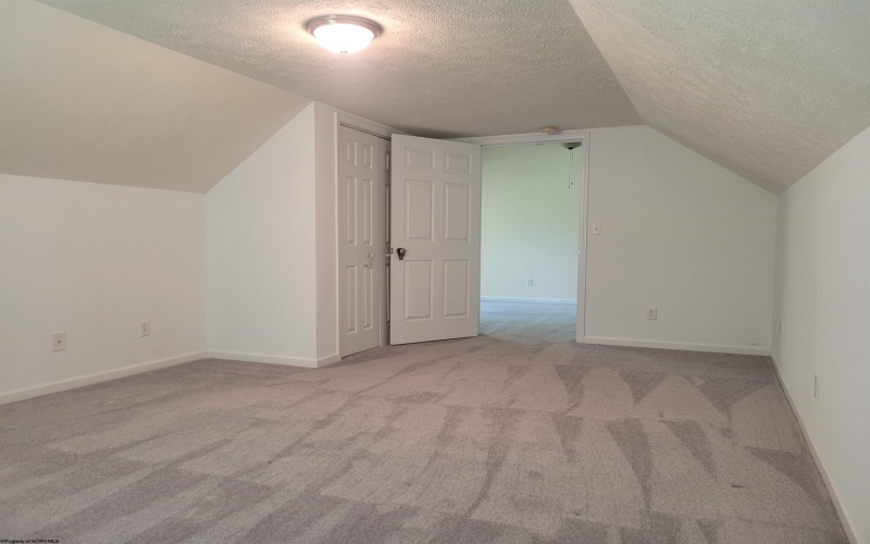 264 Riverdale Drive, Shinnston, West Virginia 26431, 3 Bedrooms Bedrooms, 9 Rooms Rooms,3 BathroomsBathrooms,Single Family Detached,For Sale,Riverdale,10164534