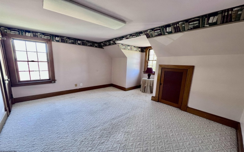 330 Beverly Pike, Elkins, West Virginia 26241, 4 Bedrooms Bedrooms, 9 Rooms Rooms,1 BathroomBathrooms,Single Family Detached,For Sale,Beverly,10164536