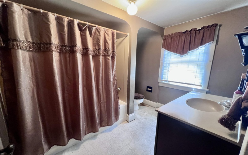 330 Beverly Pike, Elkins, West Virginia 26241, 4 Bedrooms Bedrooms, 9 Rooms Rooms,1 BathroomBathrooms,Single Family Detached,For Sale,Beverly,10164536