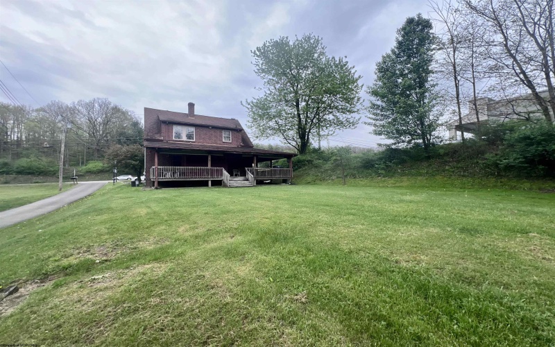 330 Beverly Pike, Elkins, West Virginia 26241, 4 Bedrooms Bedrooms, 9 Rooms Rooms,1 BathroomBathrooms,Single Family Detached,For Sale,Beverly,10164536