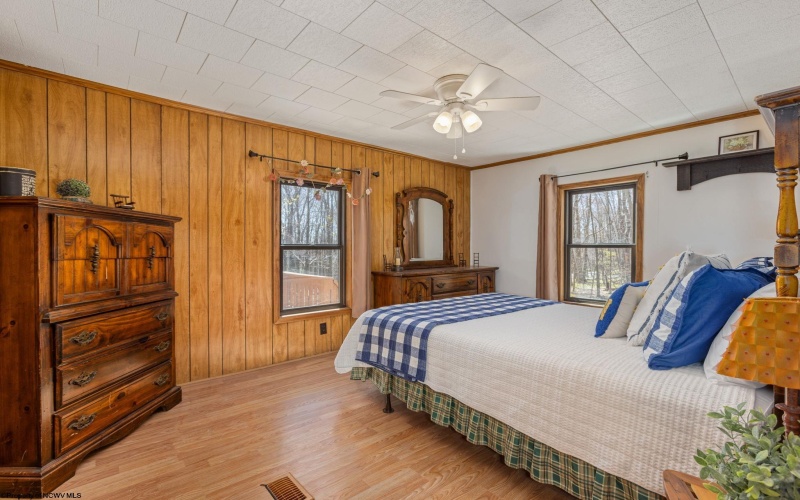 395 Woodbine Drive, Terra Alta, West Virginia 26764, 2 Bedrooms Bedrooms, 6 Rooms Rooms,1 BathroomBathrooms,Single Family Detached,For Sale,Woodbine,10164537