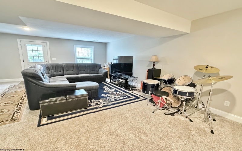3037 Sixth Avenue, Morgantown, West Virginia 26508, 3 Bedrooms Bedrooms, 7 Rooms Rooms,2 BathroomsBathrooms,Single Family Attached,For Sale,Sixth,10164545