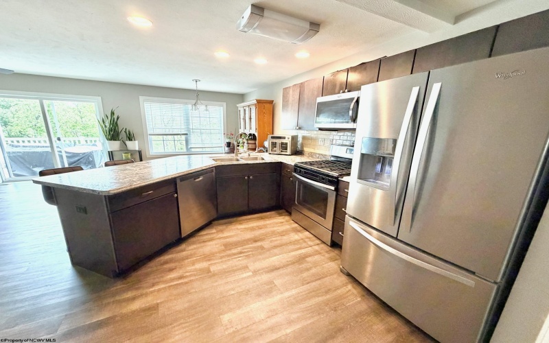 3037 Sixth Avenue, Morgantown, West Virginia 26508, 3 Bedrooms Bedrooms, 7 Rooms Rooms,2 BathroomsBathrooms,Single Family Attached,For Sale,Sixth,10164545