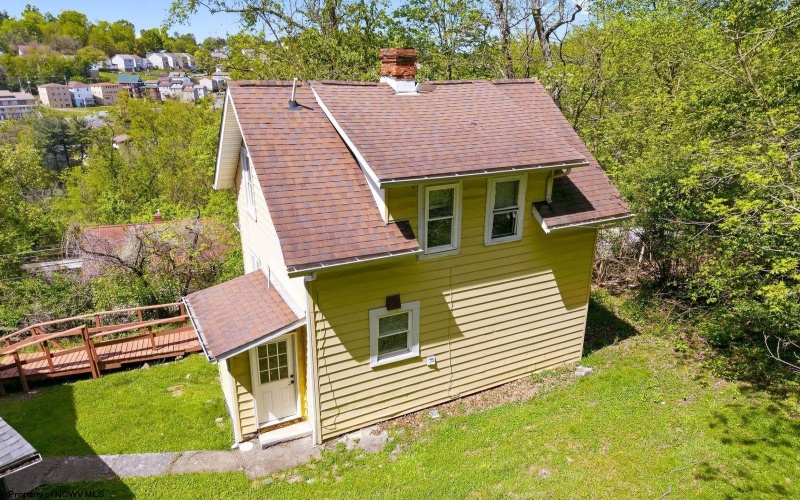 1024 Cayton Street, Morgantown, West Virginia 26505, ,Multi-unit/income,For Sale,Cayton,10164543
