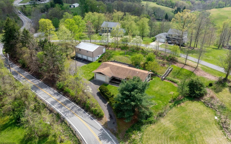 822 Kingwood Pike, Morgantown, West Virginia 26508, 3 Bedrooms Bedrooms, 6 Rooms Rooms,2 BathroomsBathrooms,Single Family Detached,For Sale,Kingwood,10164546