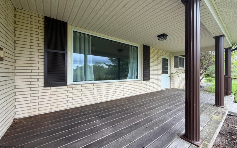 822 Kingwood Pike, Morgantown, West Virginia 26508, 3 Bedrooms Bedrooms, 6 Rooms Rooms,2 BathroomsBathrooms,Single Family Detached,For Sale,Kingwood,10164546
