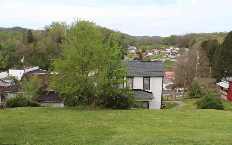 3418 Central Street, Farmington, West Virginia 26571, 3 Bedrooms Bedrooms, 7 Rooms Rooms,1 BathroomBathrooms,Single Family Detached,For Sale,Central,10164562