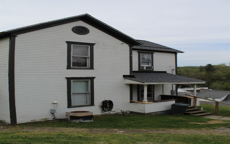 3418 Central Street, Farmington, West Virginia 26571, 3 Bedrooms Bedrooms, 7 Rooms Rooms,1 BathroomBathrooms,Single Family Detached,For Sale,Central,10164562