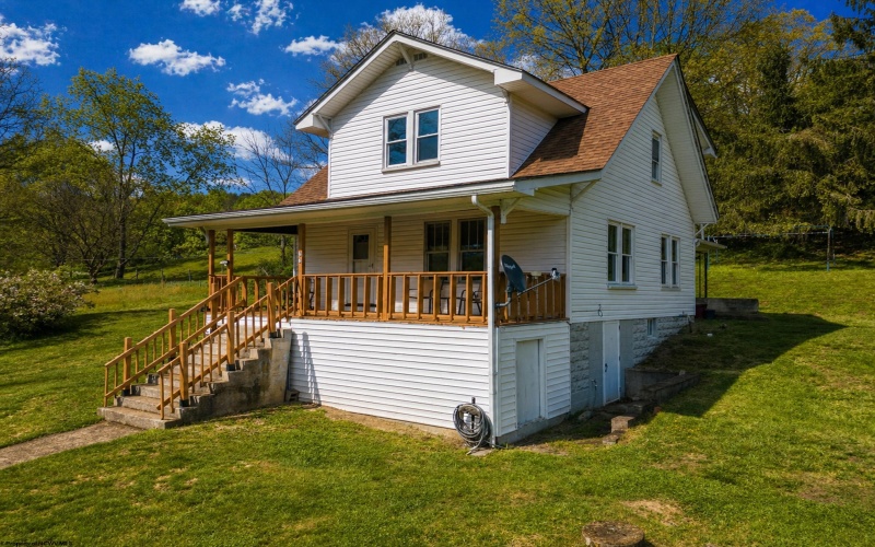 96 Fowler Road, Grafton, West Virginia 26354, 3 Bedrooms Bedrooms, 6 Rooms Rooms,1 BathroomBathrooms,Single Family Detached,For Sale,Fowler,10164551