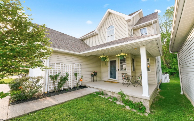2010 Pinecrest Drive, Morgantown, West Virginia 26505, 3 Bedrooms Bedrooms, 7 Rooms Rooms,2 BathroomsBathrooms,Single Family Detached,For Sale,Pinecrest,10164547