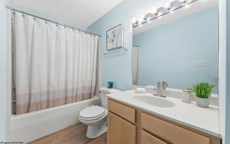 2010 Pinecrest Drive, Morgantown, West Virginia 26505, 3 Bedrooms Bedrooms, 7 Rooms Rooms,2 BathroomsBathrooms,Single Family Detached,For Sale,Pinecrest,10164547