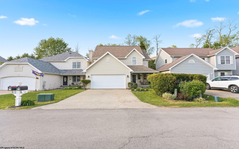 2010 Pinecrest Drive, Morgantown, West Virginia 26505, 3 Bedrooms Bedrooms, 7 Rooms Rooms,2 BathroomsBathrooms,Single Family Detached,For Sale,Pinecrest,10164547