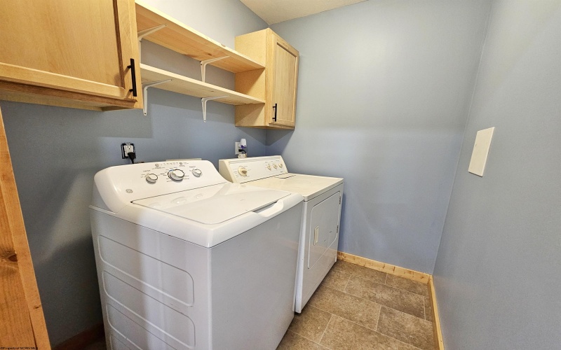 402 Battle Run Road, Wallace, West Virginia 26448, 3 Bedrooms Bedrooms, 5 Rooms Rooms,2 BathroomsBathrooms,Single Family Detached,For Sale,Battle Run,10164560