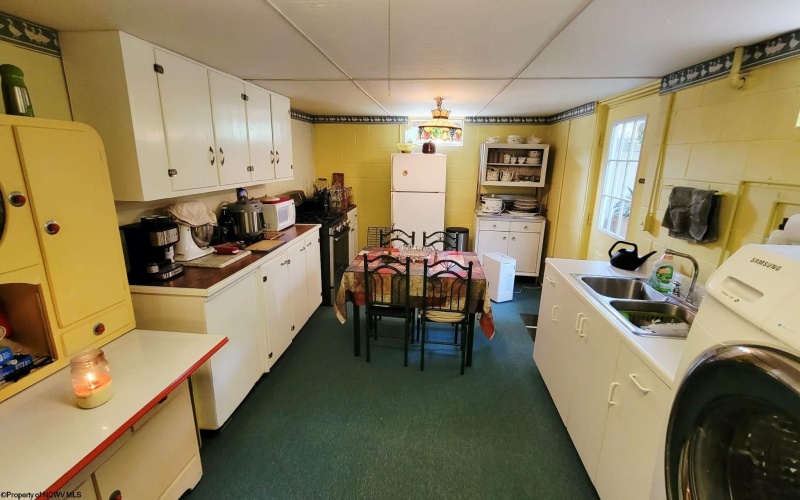 267 Oak Street, Jane Lew, West Virginia 26378, 3 Bedrooms Bedrooms, 10 Rooms Rooms,2 BathroomsBathrooms,Single Family Detached,For Sale,Oak,10164561